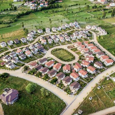 خرید زمین در شهرک مهرگان رویان